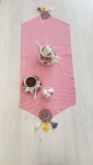 Pembe Beyaz Pöti Kare Desenli Motifli ve Püsküllü Runner