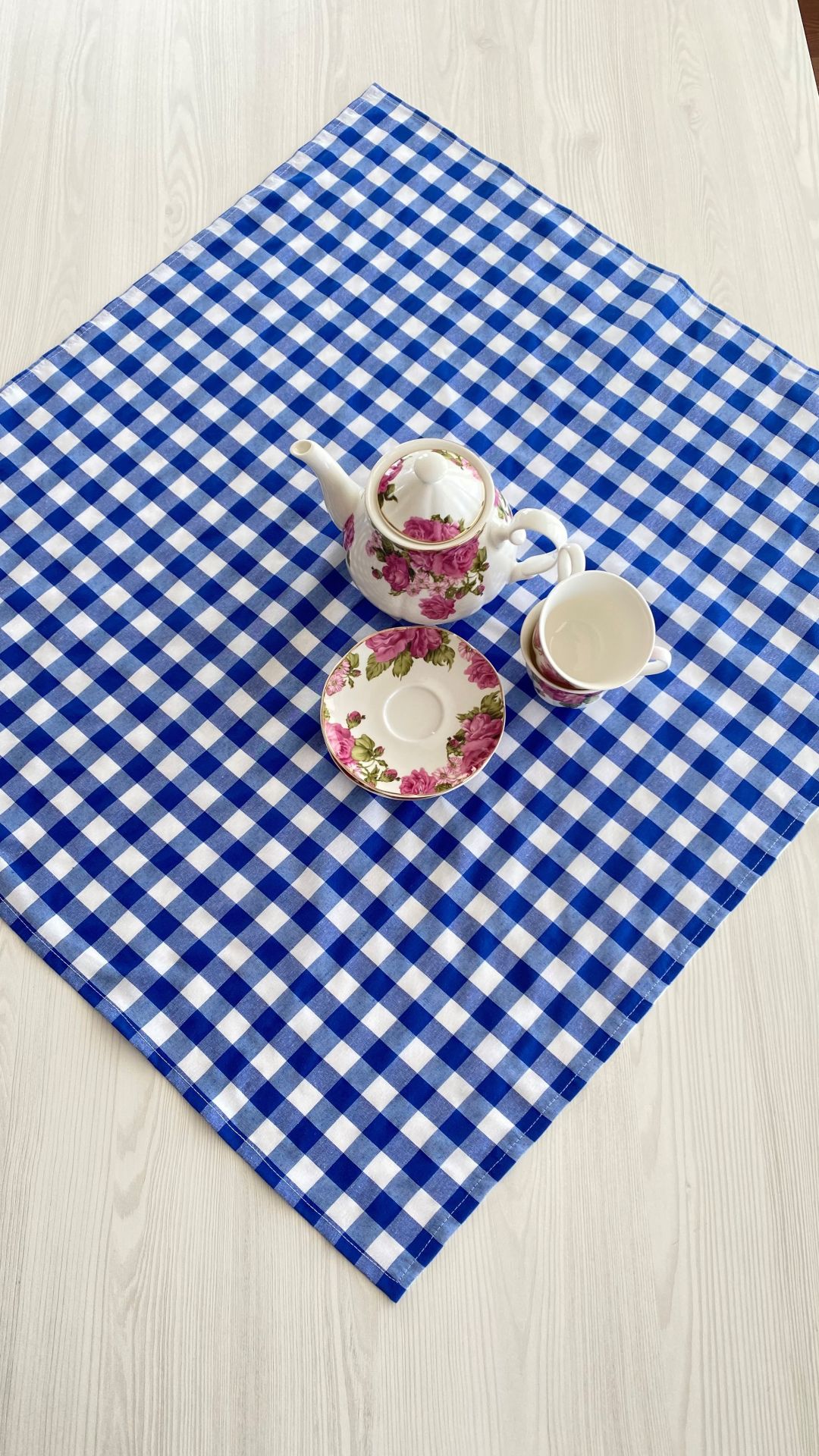 Pötikare Saks Mavisi Masa Örtüsü 80x80cm